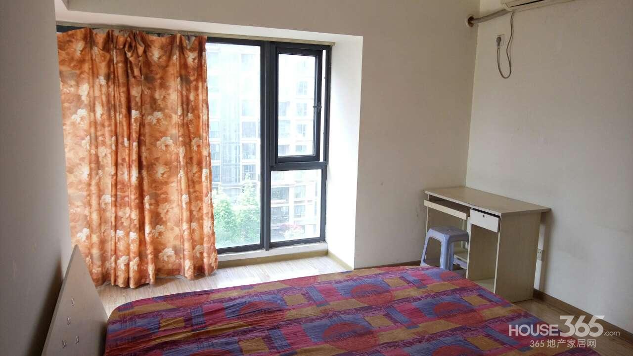 【我爱我家 全优房源】奥体 中海 <em>合租房 男女</em>不