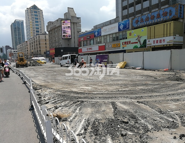 湖南路地下商业街在建实景图（8.14）